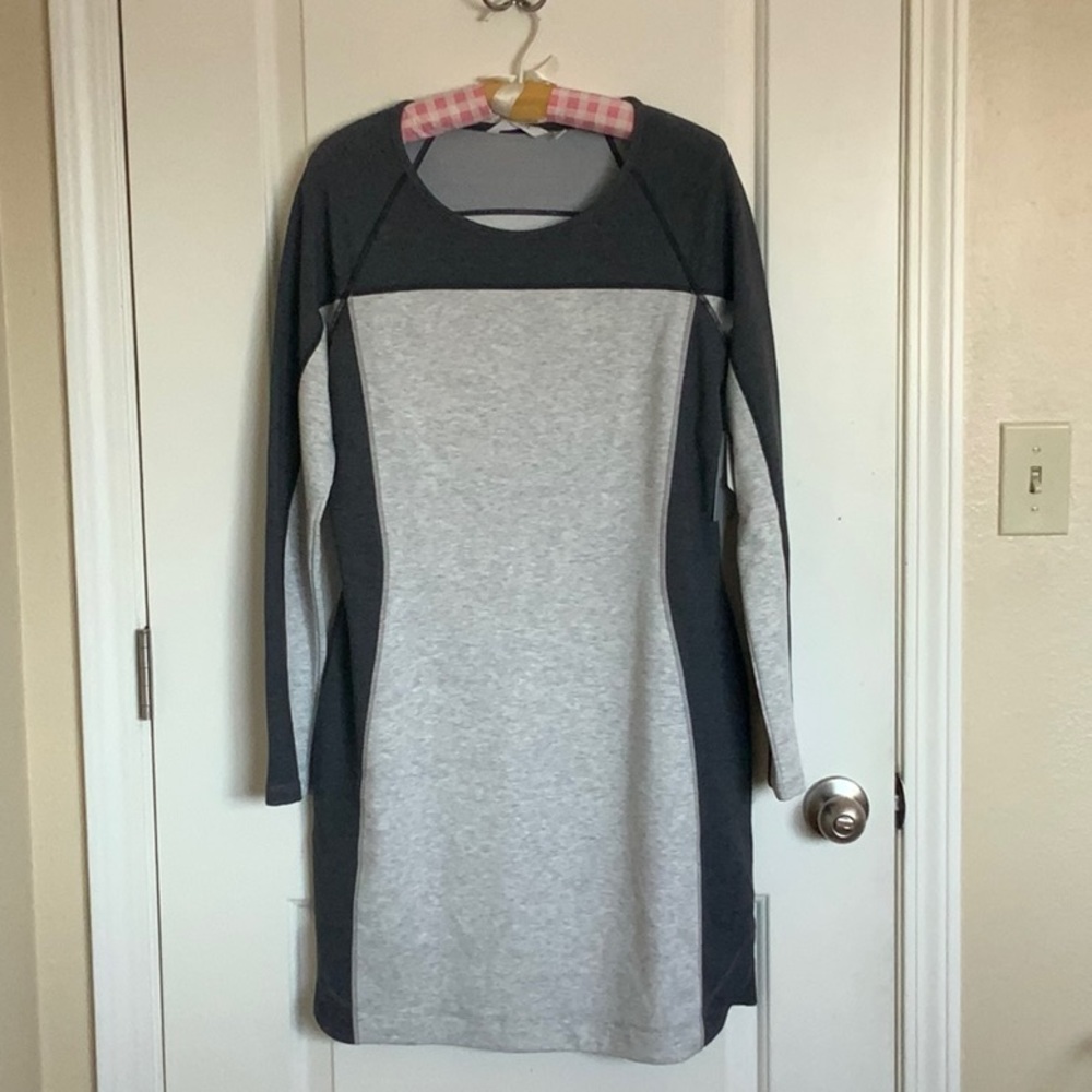 Athleta Omega Dress NWT